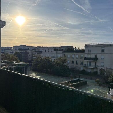 Appartement 3 pièces 258500 €