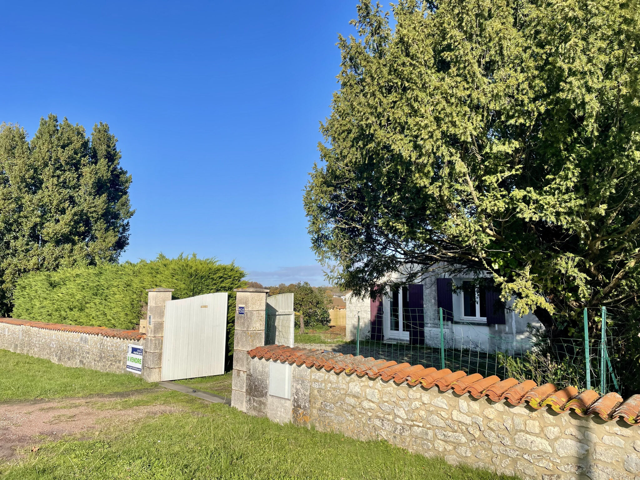 Villa / Maison 4 pièces  à vendre Saint-Porchaire 17250