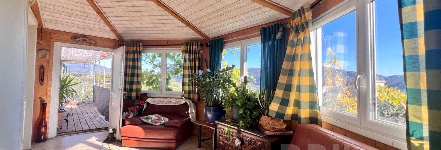 Maison 7 Pièces 175 m² à vendre à Saint-André-de-la-Roche (06730)