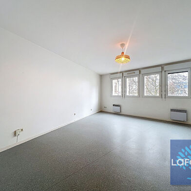 Appartement 2 pièces 671 €