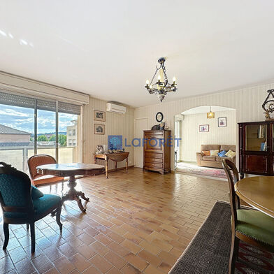 Appartement 5 pièces 209900 €