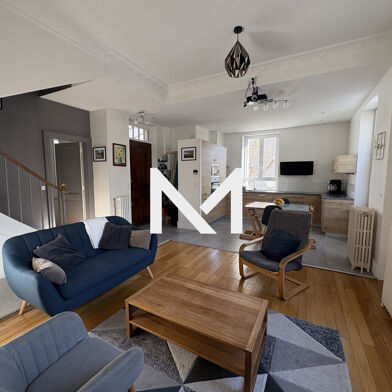 Maison 5 pièces 440000 €