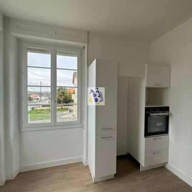 Maison 3 pièces 890 €