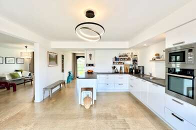 Maison 9 pièces 384800 €