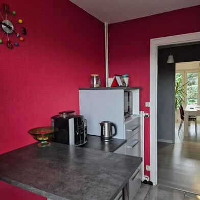 Appartement 3 pièces 84000 €