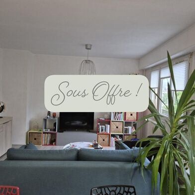 Appartement 3 pièces 84000 €