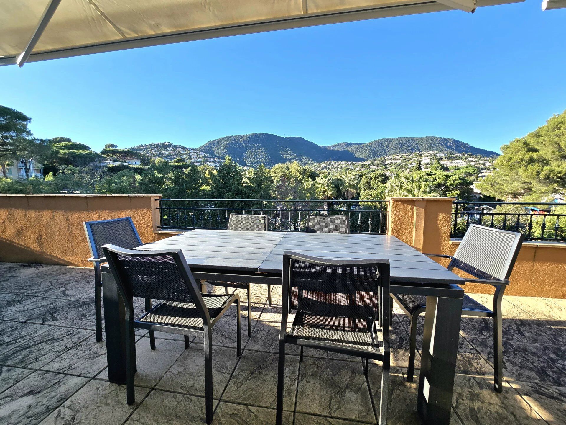 Appartement  T4 à vendre Cavalaire-sur-Mer 83240