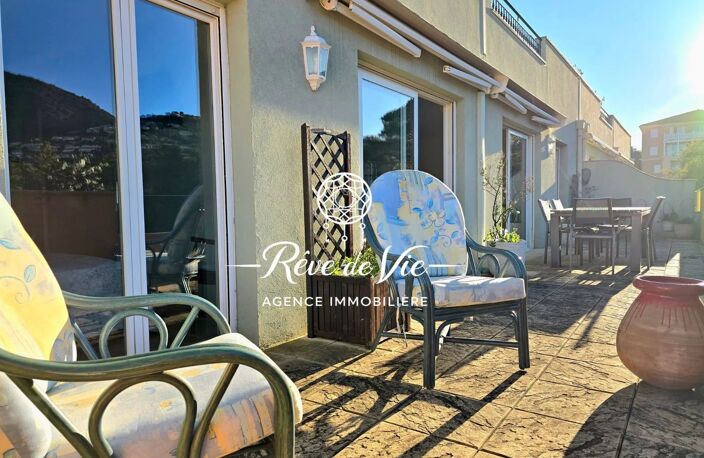BEL APPARTEMENT 4/5 PIÈCES AVEC GRANDE TERRASSE — photo 2