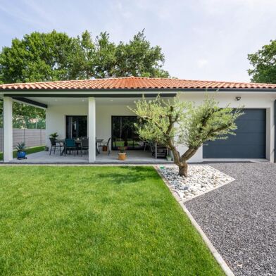 Maison  370000 €