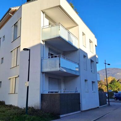 Appartement 3 pièces 219000 €