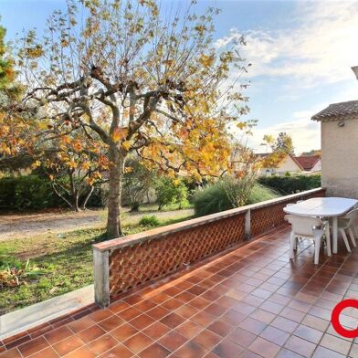 Maison 3 pièces 2100 €