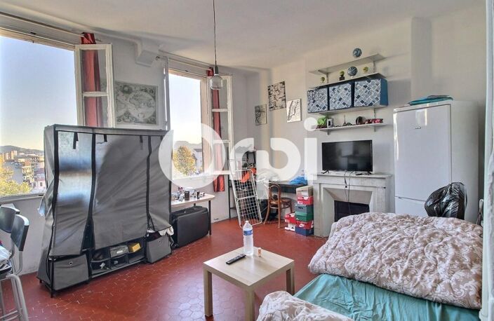 Appartement À Vendre — photo 2