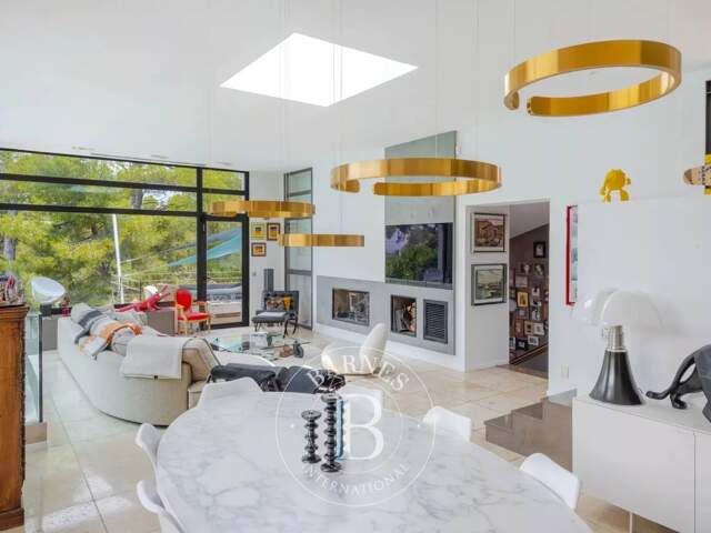 VENTE - MARSEILLE - LE REDON - MAISON CONTEMPORAINE- PISCINE — photo du bien