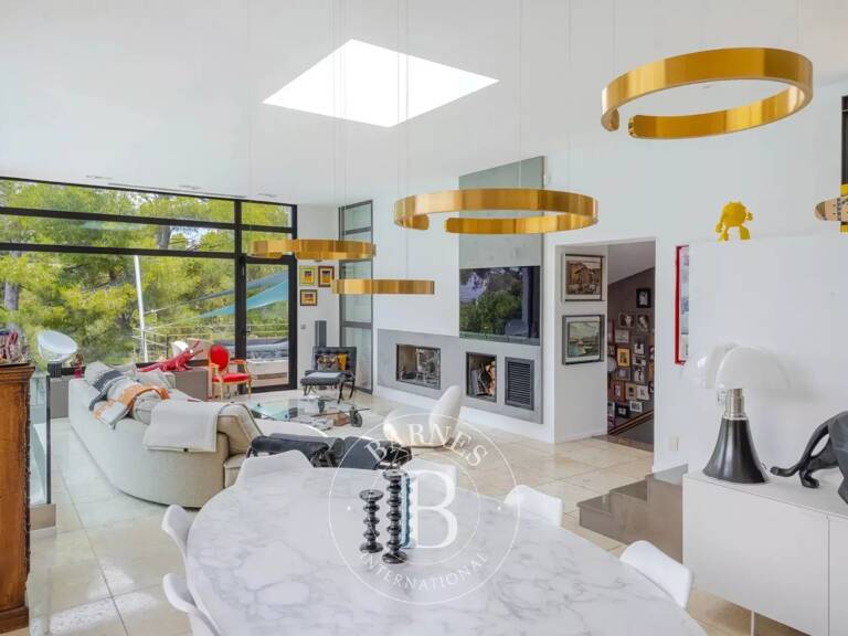 VENTE - MARSEILLE - LE REDON - MAISON CONTEMPORAINE- PISCINE — photo 1