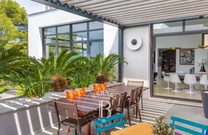 VENTE - MARSEILLE - LE REDON - MAISON CONTEMPORAINE- PISCINE — photo 5