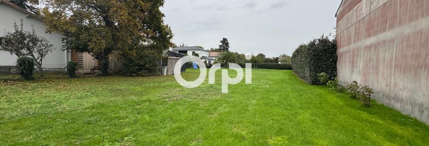 Terrain  1171 m² à vendre à Saint-Sulpice-de-Royan (17200)