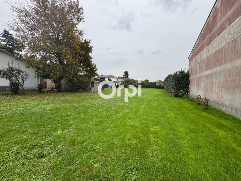 Terrain de 1150m² - Secteur Brie à SAINT SULPICE DE ROYAN — photo 1