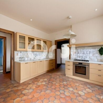 Maison 8 pièces 243000 €