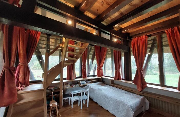 Ensemble de chaumières et dépendances sur 10 600m² de terrain — photo 4