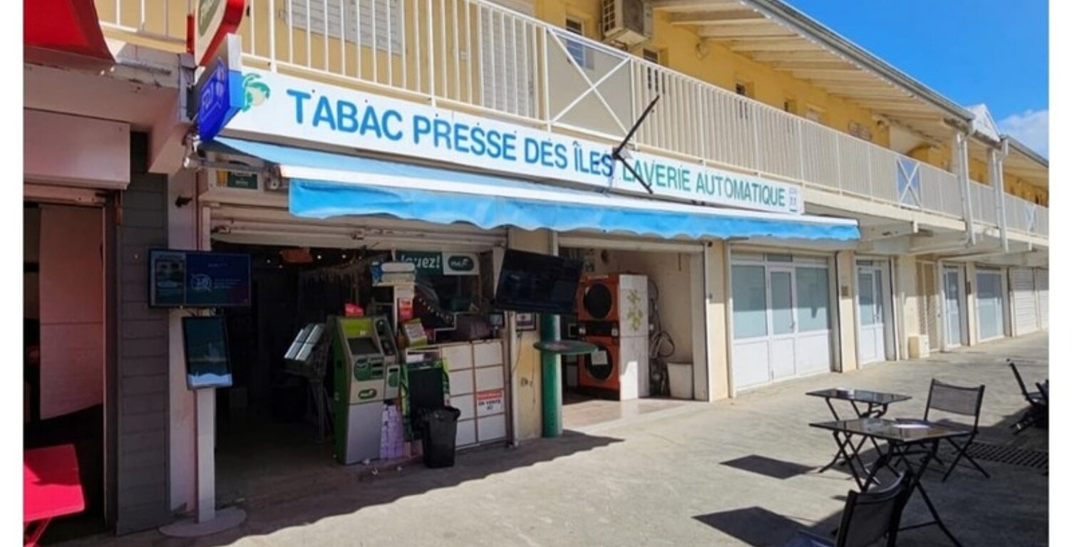 Lot de 2 locaux commerciaux — photo 1
