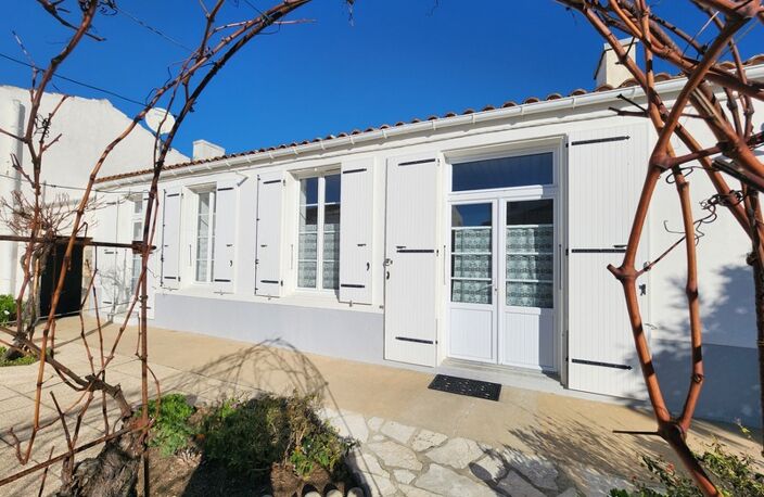 À vendre – Maison de plain-pied à 100 mètres de la mer – La Cotinière (Saint-Pierre-d’Oléron) — photo 3
