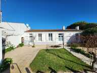 À vendre – Maison de plain-pied à 100 mètres de la mer – La Cotinière (Saint-Pierre-d’Oléron) — photo 4