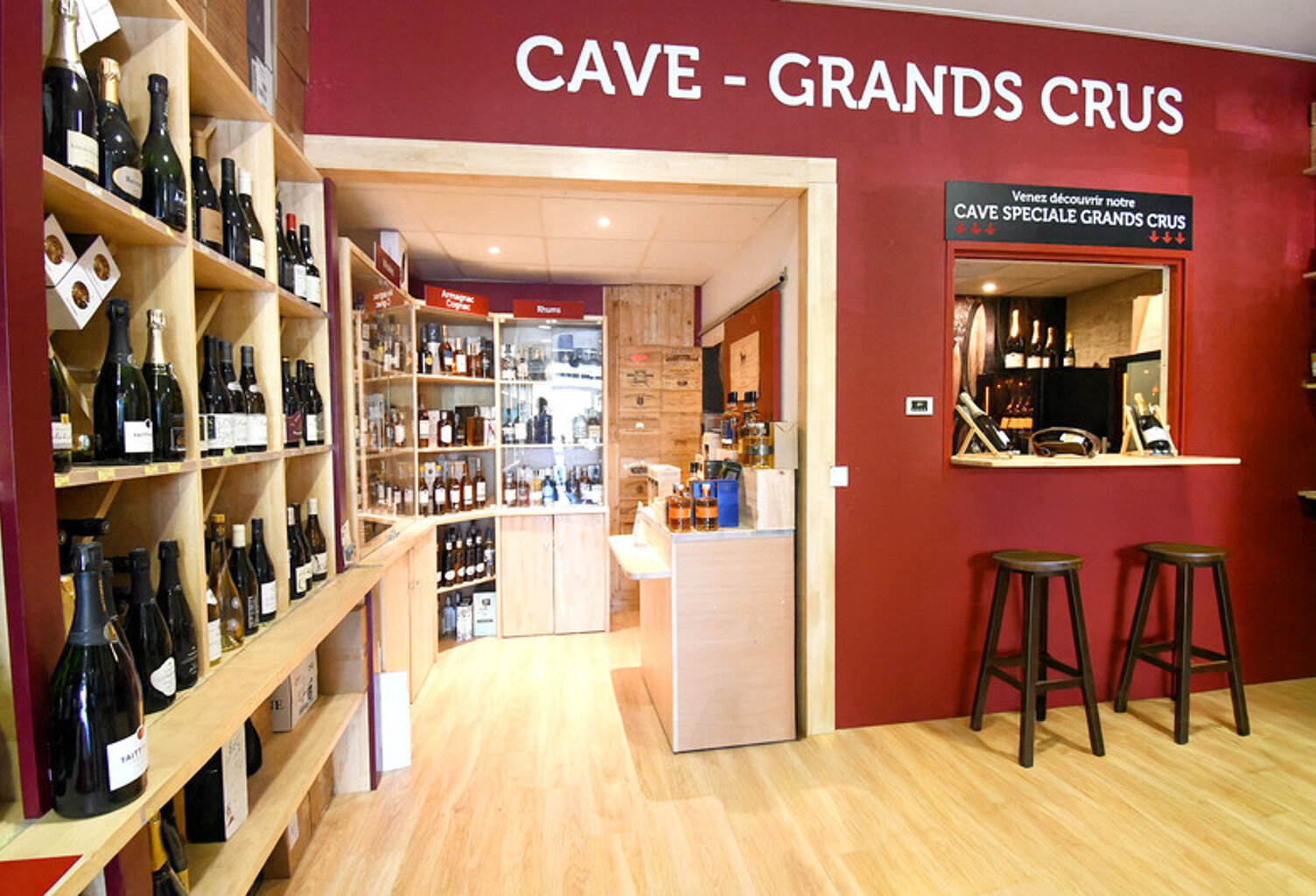 Fonds de commerce à vendre proche de TOULOUSE (31) - Cave à vin - bar à bière — photo 1