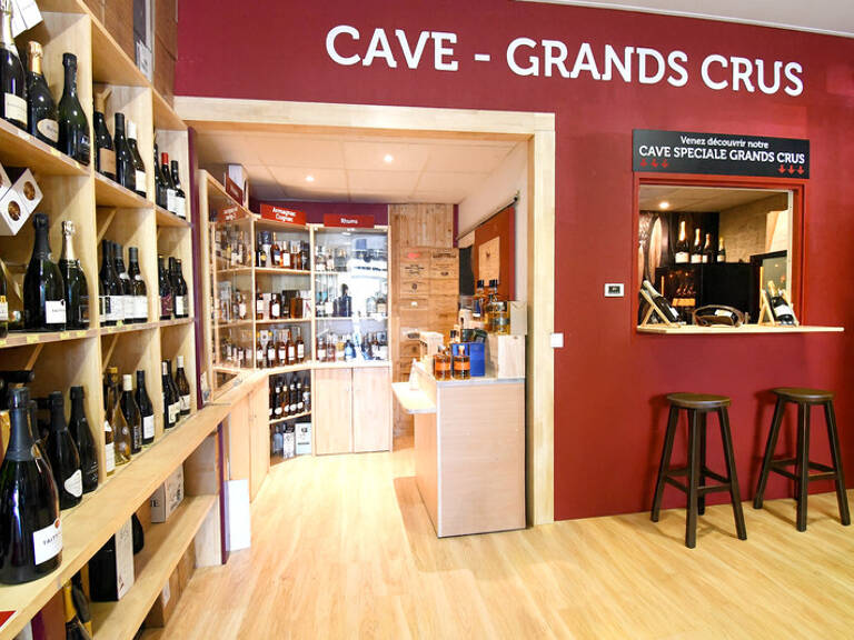 Fonds de commerce à vendre proche de TOULOUSE (31) - Cave à vin - bar à bière — photo 1