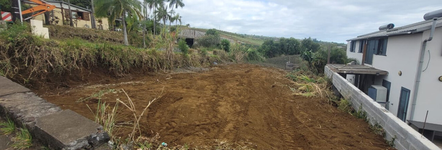 Terrain  300 m² à vendre à Le Tampon (97430)