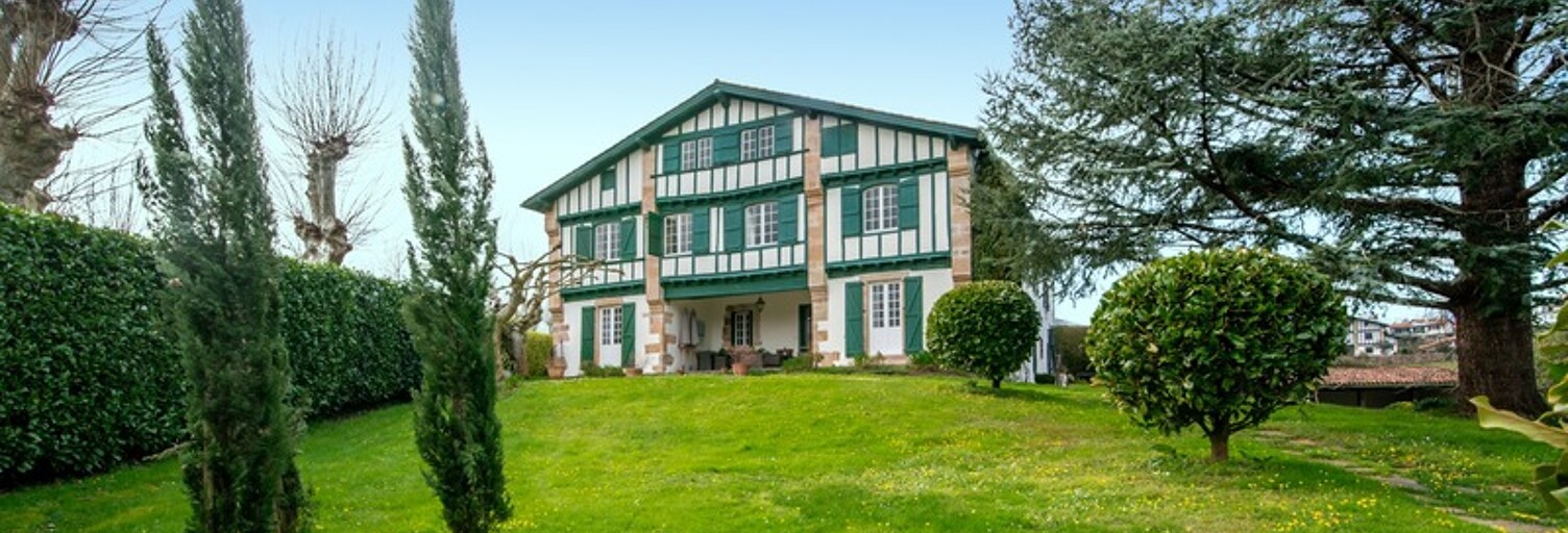 Maison 14 Pièces 650 m² à vendre à Sare (64310)