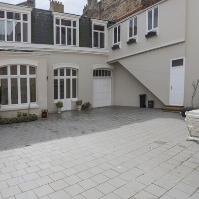 Maison 8 pièces 556000 €