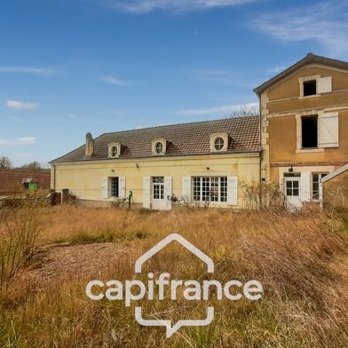 Maison 8 pièces 150000 €