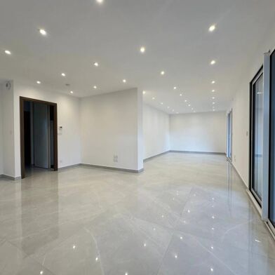 Appartement 4 pièces 439000 €