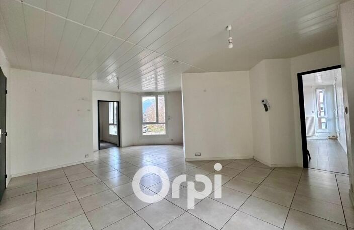 A vendre appartement T3 avec terrasse 22m2 et cave — photo 3