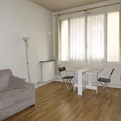 Appartement 1 pièces 840 €