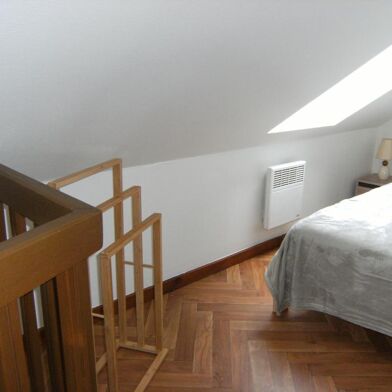 Appartement 1 pièces 450 €