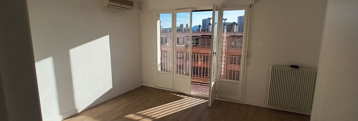 Appartement 3 Pièces 58 m² à louer à Marseille 9 (13009)