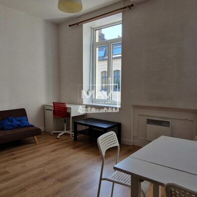 Immeuble  288000 €