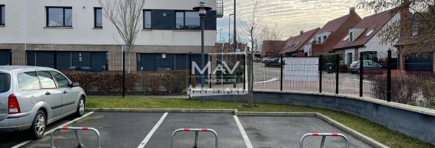 Garage   m² à louer à Linselles (59126)