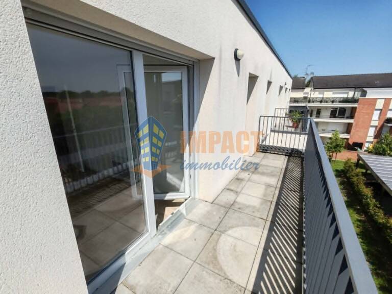 Appartement T3 en centre village situé au 3ème et dernier étage d'une résidence de 2023 — photo 1