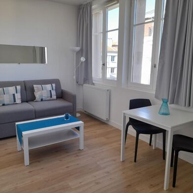 Appartement 2 pièces 665 €