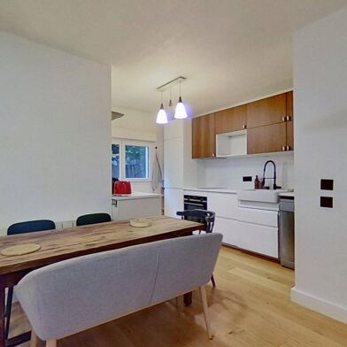 Appartement 3 pièces 990 €