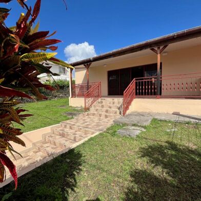 Maison 4 pièces 1750 €