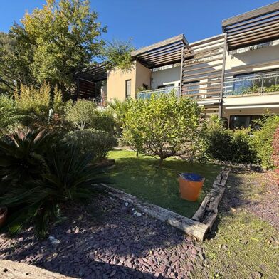 Appartement 4 pièces 592800 €