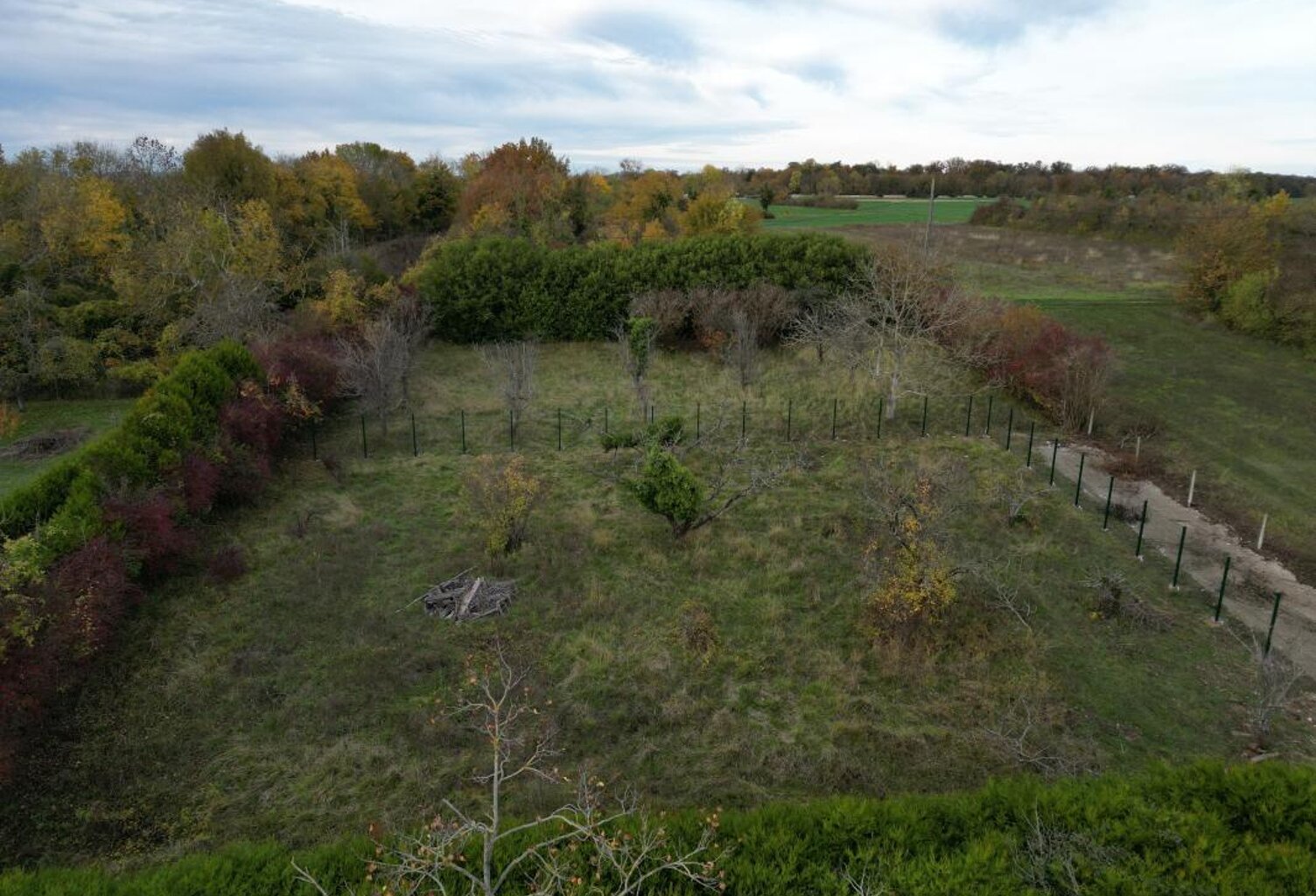 Terrain À Vendre — photo 1