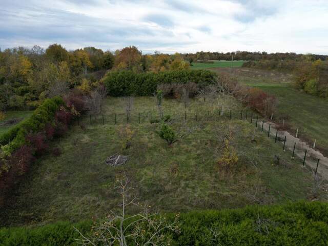 Terrain À Vendre — photo du bien