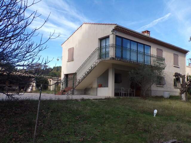 Maison T4 À Vendre — photo du bien