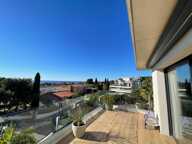IMMEUBLE DE GRAND STANDING- 3 APPARTEMENTS DE LUXE- BANDOL COTE D 'AZUR / FRENCH RIVIERA — photo 4