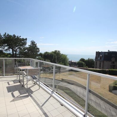 Appartement 4 pièces 1350 €