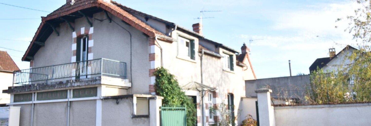 Maison 5 Pièces 140 m² à vendre à Cosne-Cours-sur-Loire (58200)